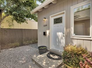 5209 SE 28th Ave, Portland, OR 97202