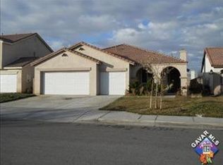2313 E Nugent St, Lancaster, CA 93535