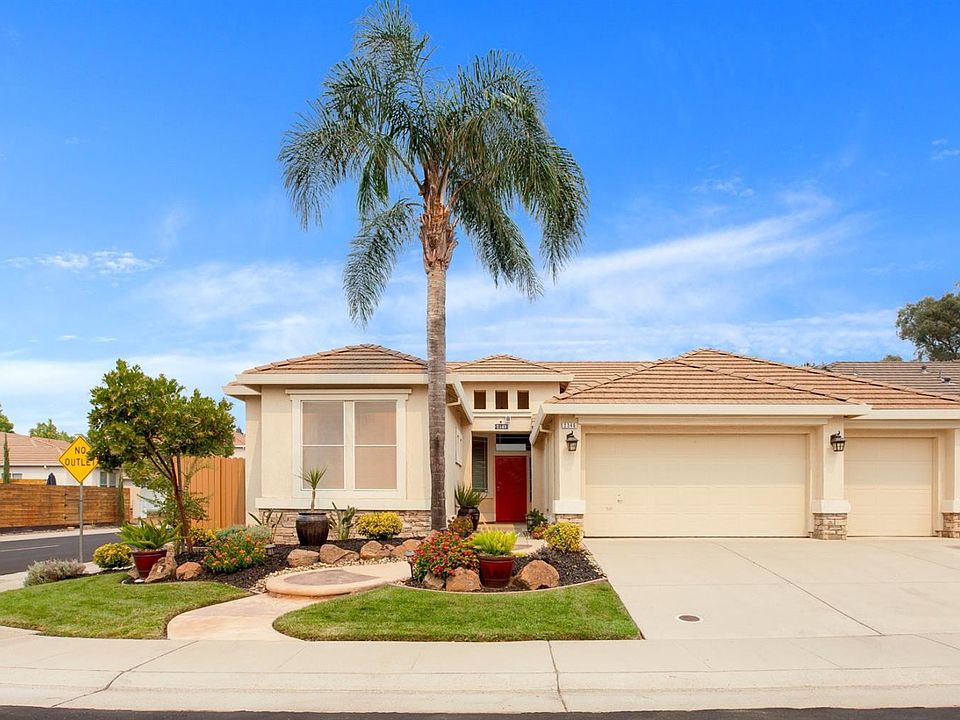 1st image of 2346 Amber Falls Dr