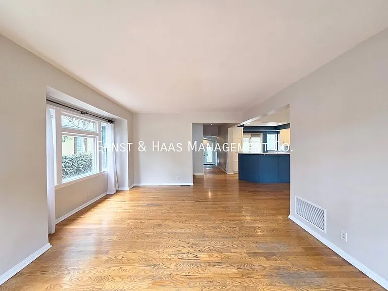 129 Orange Ave — Photo 6
