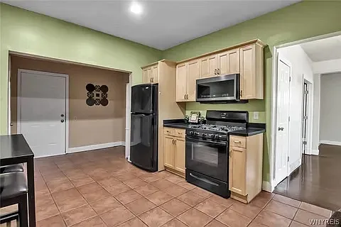 5302 Broadway St — Photo 7