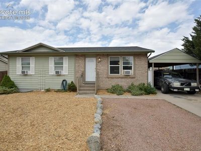 4885 Hunters Run, Colorado Springs, CO, 80911