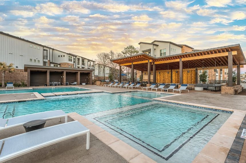 The Atwater Clear Lake 15500 Middlebrook Dr Houston TX Zillow