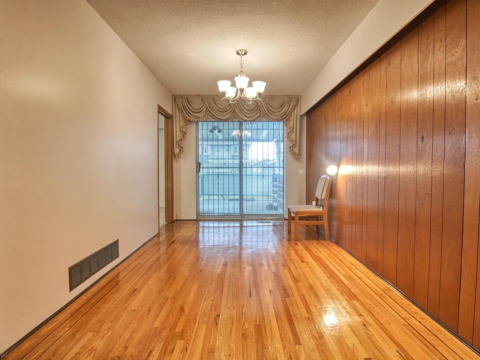 2 bed, 1173 sqft, $2,500 — Photo 4