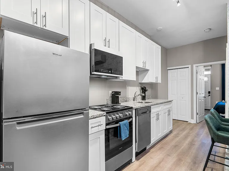 59 Rhode Island Ave NW #2 — Photo 15
