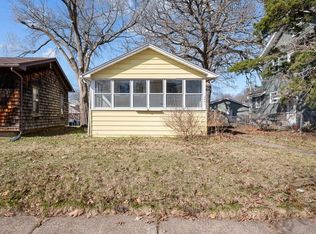 2441 21st Ave, Rock Island, IL