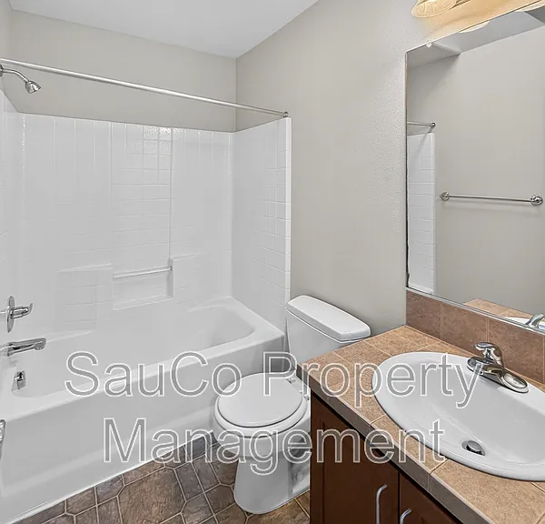 7261 NE Stoneybrook St — Photo 15