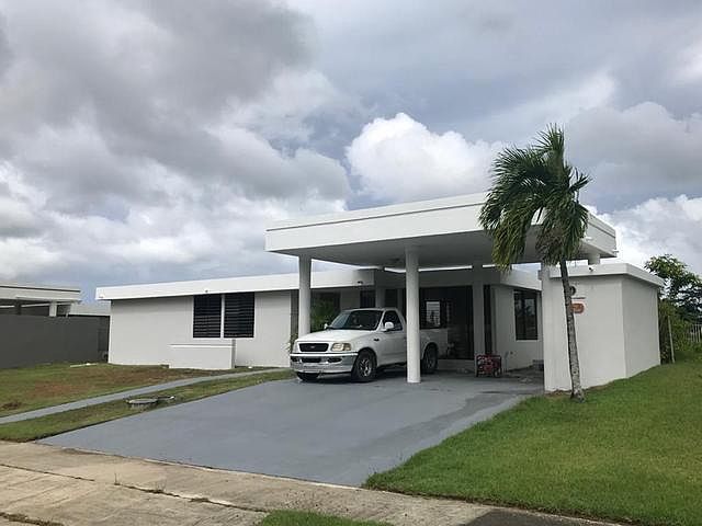 1st image of 518 Calle Tulipa