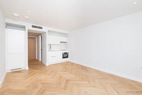 12 Commonwealth Ave #606D Photo 1