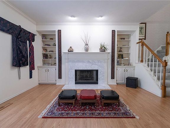 4th image of 6846 Chaffee Ct #11