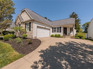 5431 Treetop Cir, Medina, OH 44256
