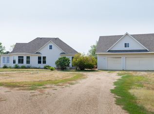 139 Sleigh Rd, Pierre, SD 57501