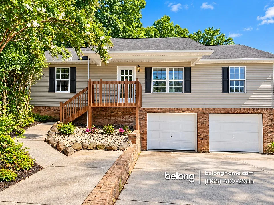 1031 Berry Trail Dr