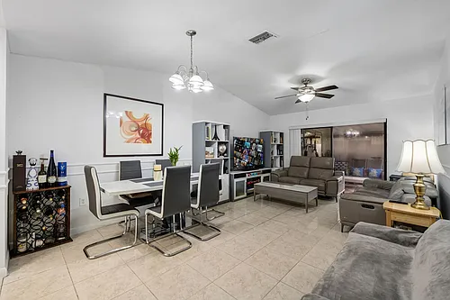 5309 SW 138th Pl #ID1504261P Photo 1