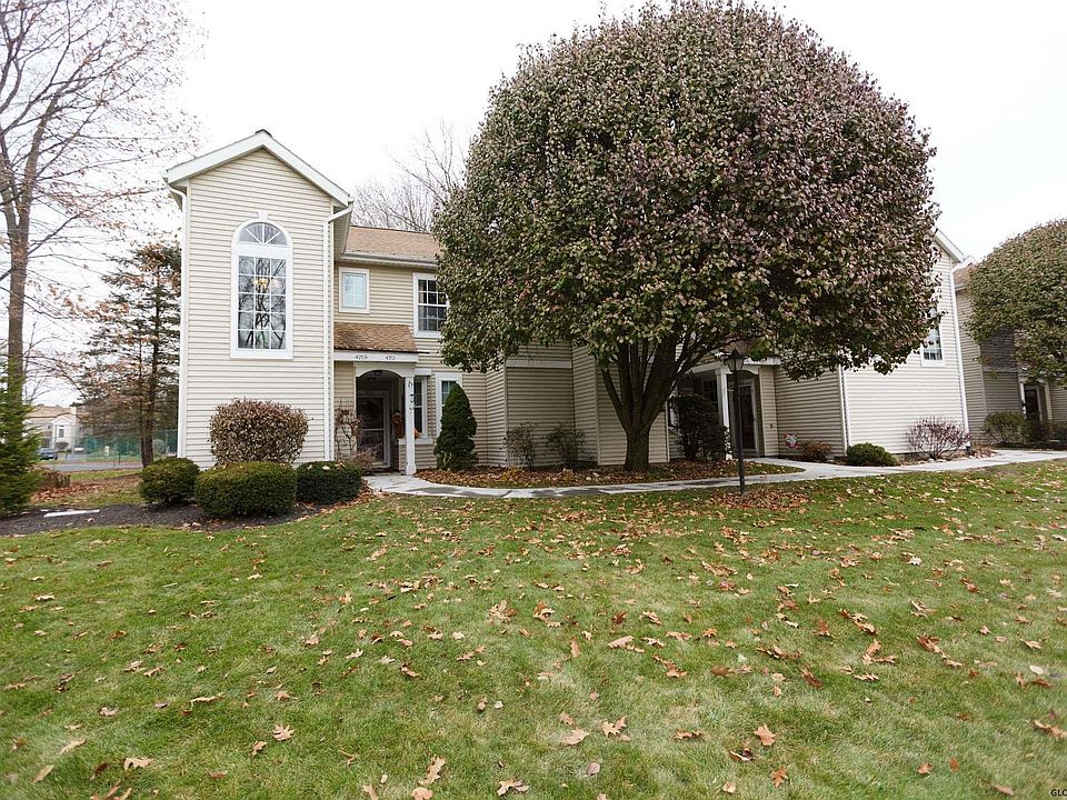 1st image of 4705 Foxwood Dr S