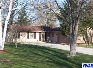 3620 Turf Ln SW, Fort Wayne, IN 46804