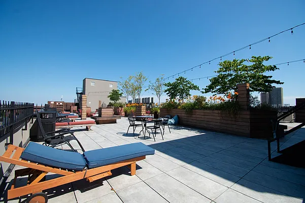 Rented by Premier One Realty LLC | media 8