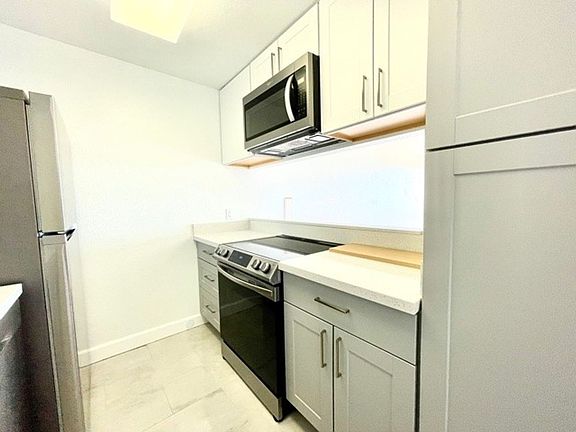 2nd image of 92-1206 Palahia St APT P105