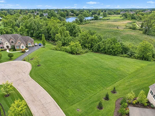 23697 N Matthew Ct, Lake Zurich, IL 60047