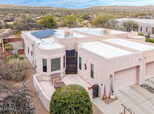 267 N Running Spring Dr, Green Valley, AZ 85614