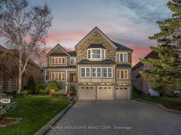 5368 Foxmill Ct, Mississauga, ON L5M 5B6