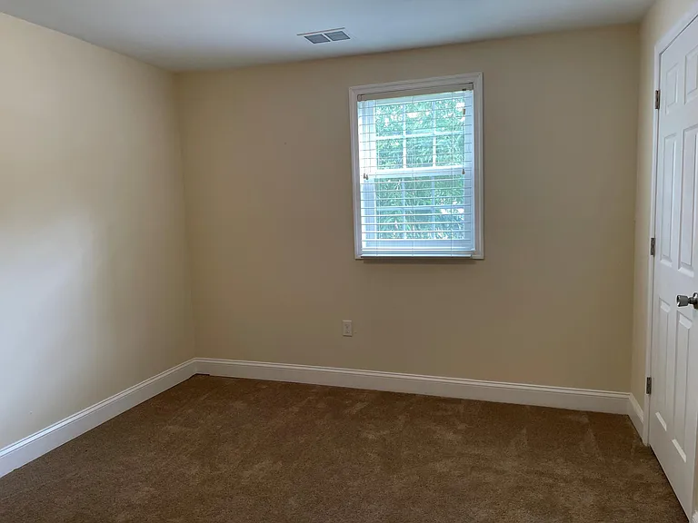8136 Comet Dr — Photo 11