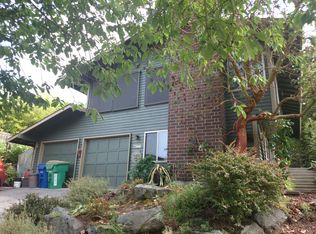 7566 37th Ave SW, Seattle, WA 98126