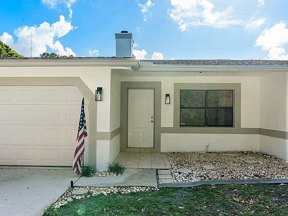4th image of 8440 Runford Dr