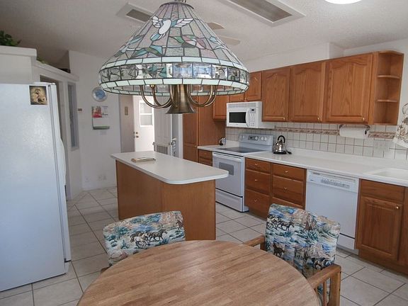 2nd image of 3689 S Lakeside Cir
