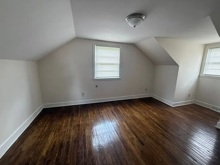 1003 Apple St — Photo 14