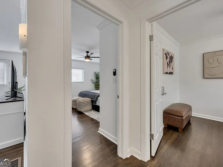 1040 Herndon St NW #B — Photo 17