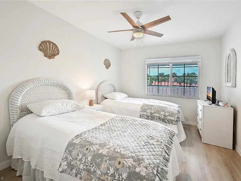 515 Gabriel Cir #1910 — Photo 14