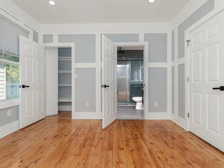 15 Bishop St #1 — Photo 6