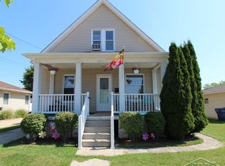 1617 S Farragut St, Bay City, MI 48708