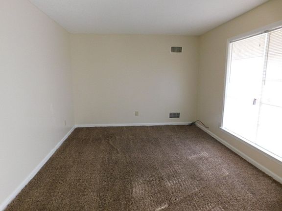 5th image of 5010 Harrington Ave