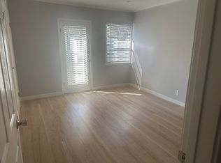 6223 Carpenter Ave, North Hollywood, CA 91606