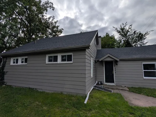 608 Hanssler St, Peoria, IL 61604