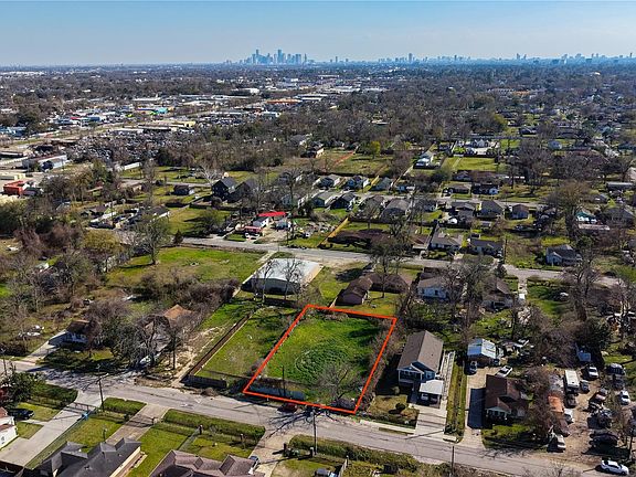 2nd image of 775 Rittenhouse St