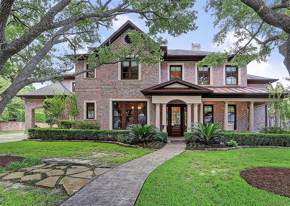 1st image of 754 E Creekside Dr