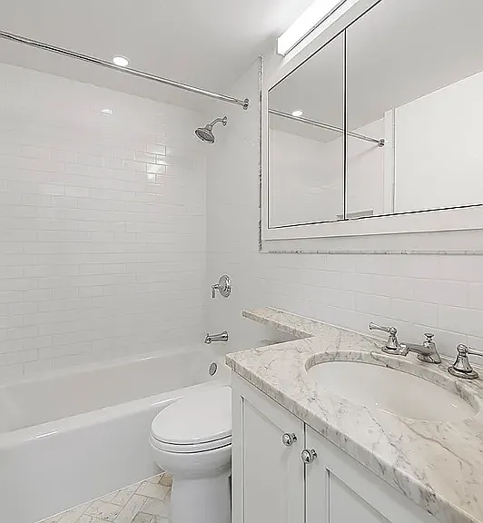 136 E 55th St #7C — Photo 7