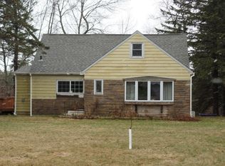 101 S Ugstad Rd, Duluth, MN 55810