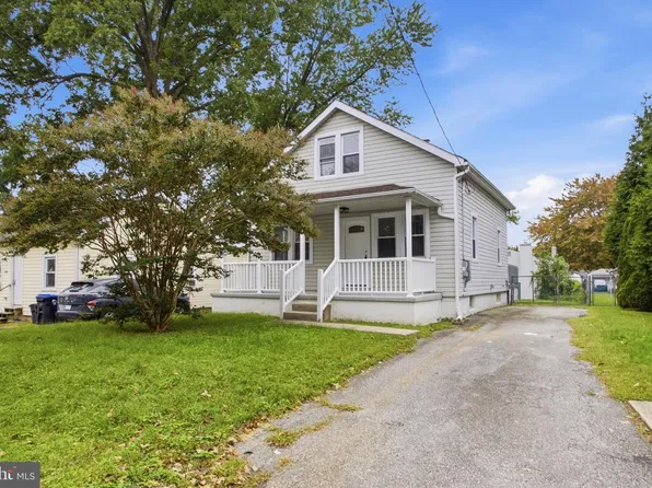 2212 Pleasantview Ave, Upper Chichester, PA 19061