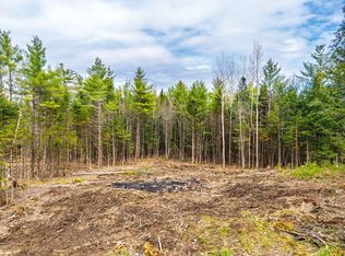 3 Forest Dr, Bethel, ME 04217