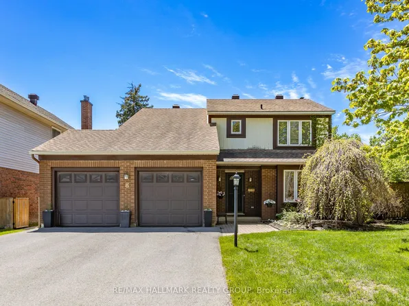8 Trotting Way, Ottawa, ON K2M 1B2