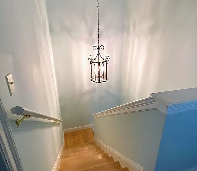 Wood floor on stairs