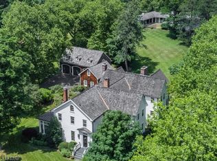 44 Youngs Rd, Basking Ridge, NJ 07920