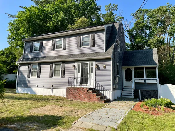 44 Toll Rd, Salisbury, MA 01952