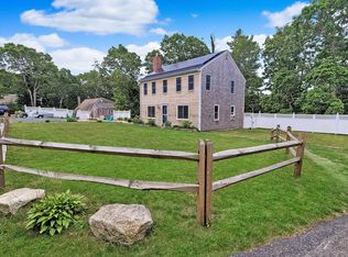 32 Valerie Cir, Mashpee, MA 02649