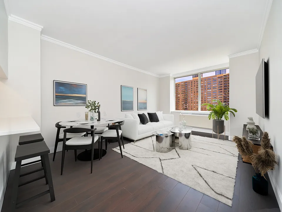 160 Riverside Blvd #18F