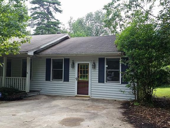 3rd image of 126 Staton Dr